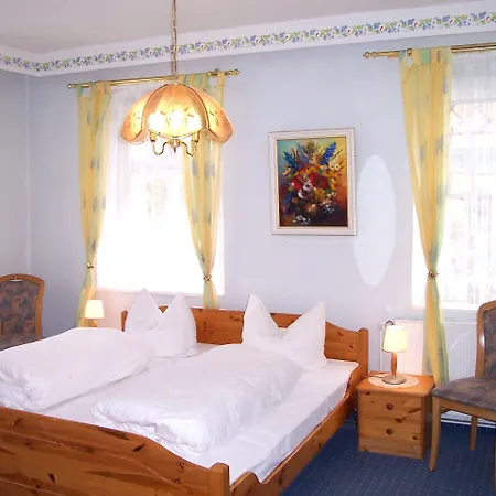 Krone Hotel 2*