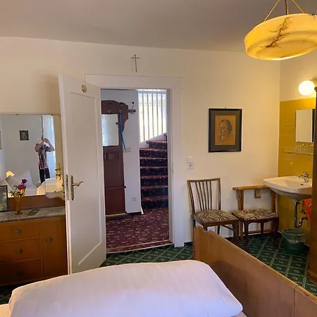 Krone Hotel Goessweinstein