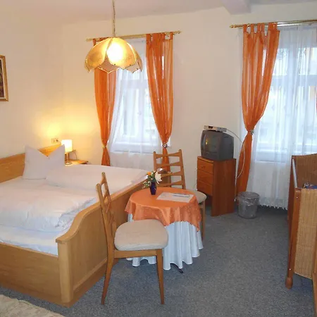Hotel Krone 2*