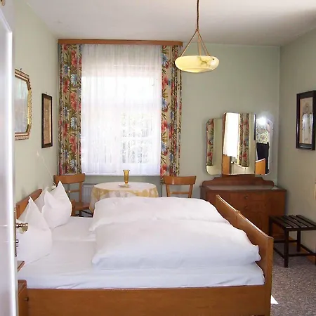 Krone Hotel Goessweinstein